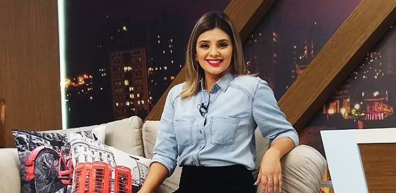 Jéssica Moreira - Modelo de Segurança em Frente às Câmeras